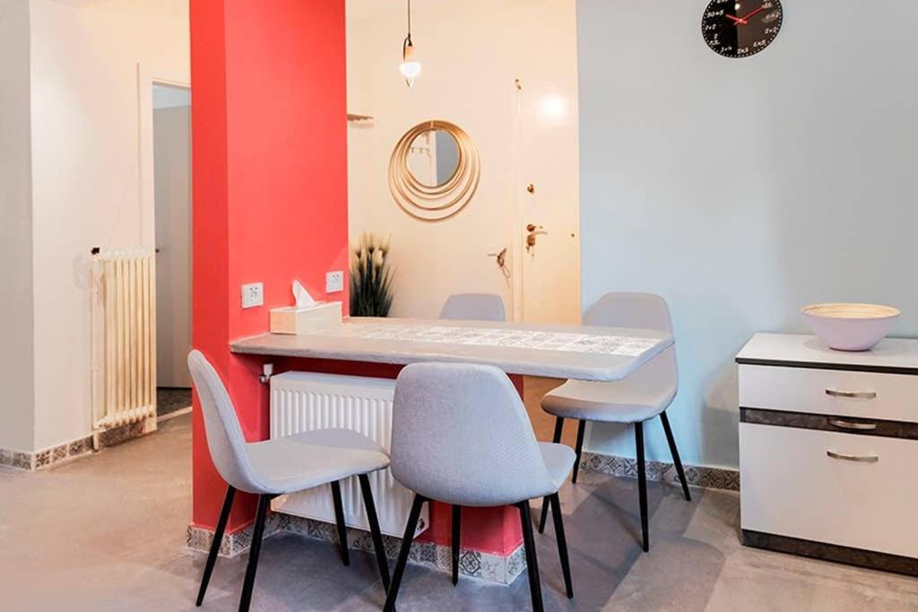 Vasilis Thissio Petralona 3d Floor 55sqm Athènes